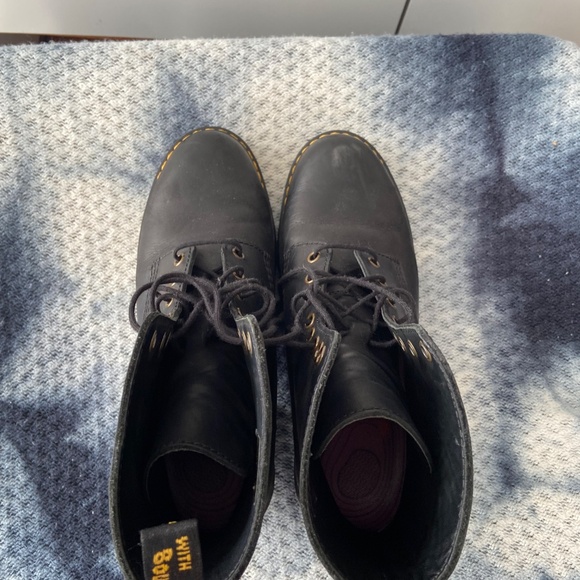 Dr. Martens Sanguine Bootie, platform, chunky, size 10 - Picture 6 of 7